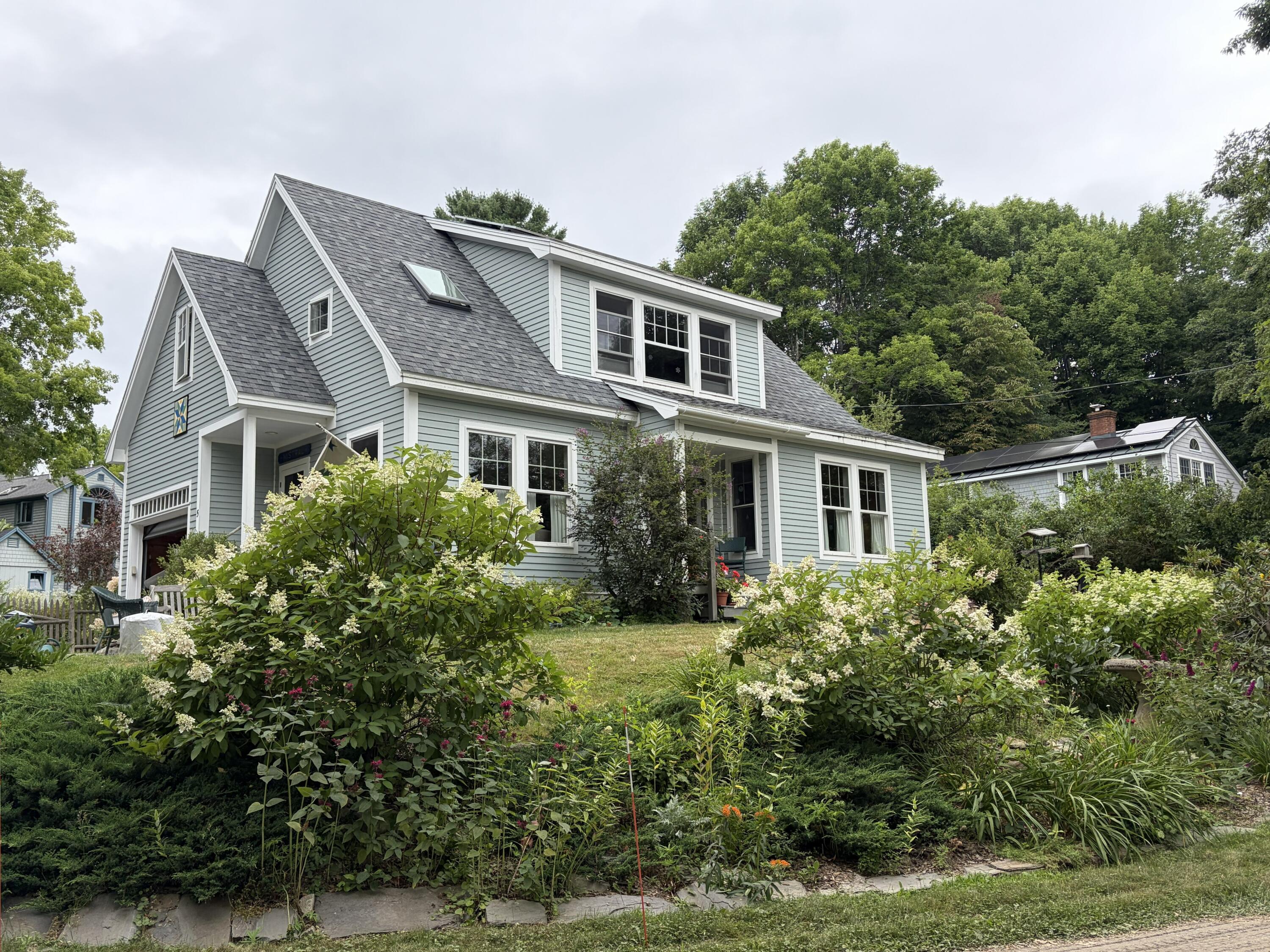 5 Riverview Road Freeport, ME 04032 - Photo 3 of 18 Outside