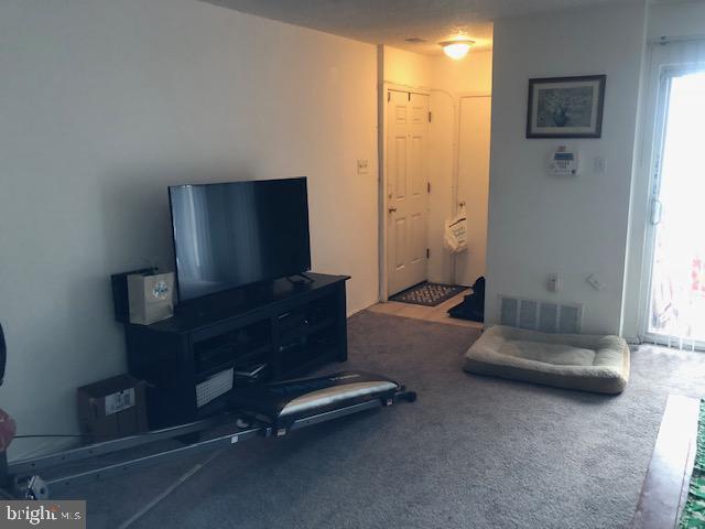 3277 Red Lion Road Philadelphia, PA 19114 - Photo 13 of 24 1st Floor