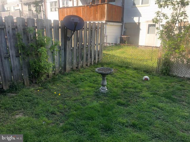 3277 Red Lion Road Philadelphia, PA 19114 - Photo 23 of 24 Rear Yard
