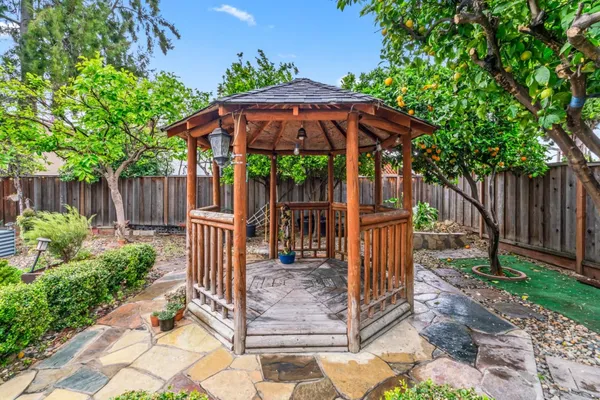 $1,198,000 | 2456 Kenoga Drive, San Jose, CA 95121