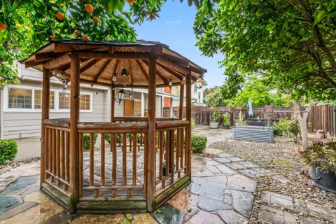 $1,198,000 | 2456 Kenoga Drive, San Jose, CA 95121
