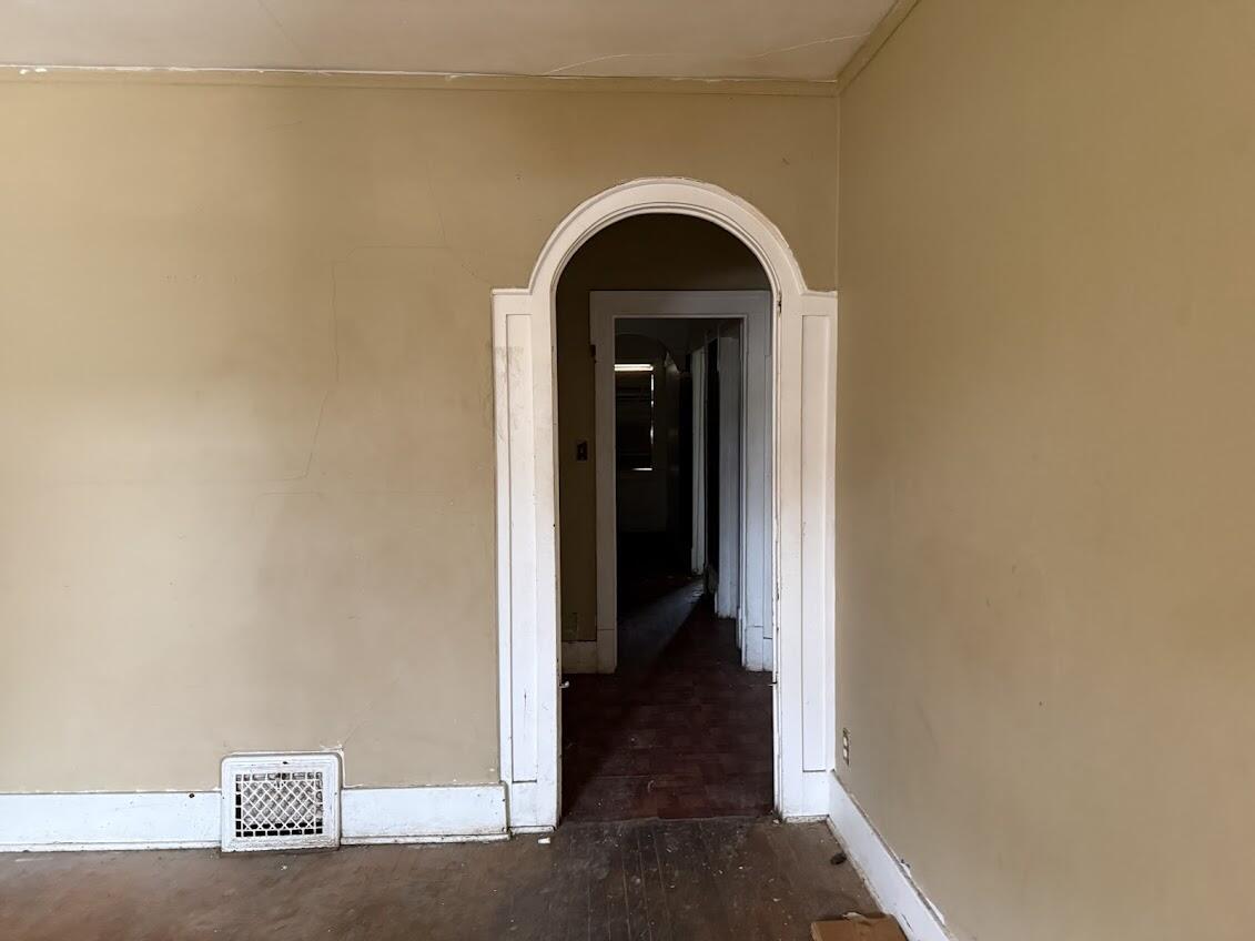 3528 North 15th Street Milwaukee, WI 53206 - Photo 6 of 21 IMG_1535