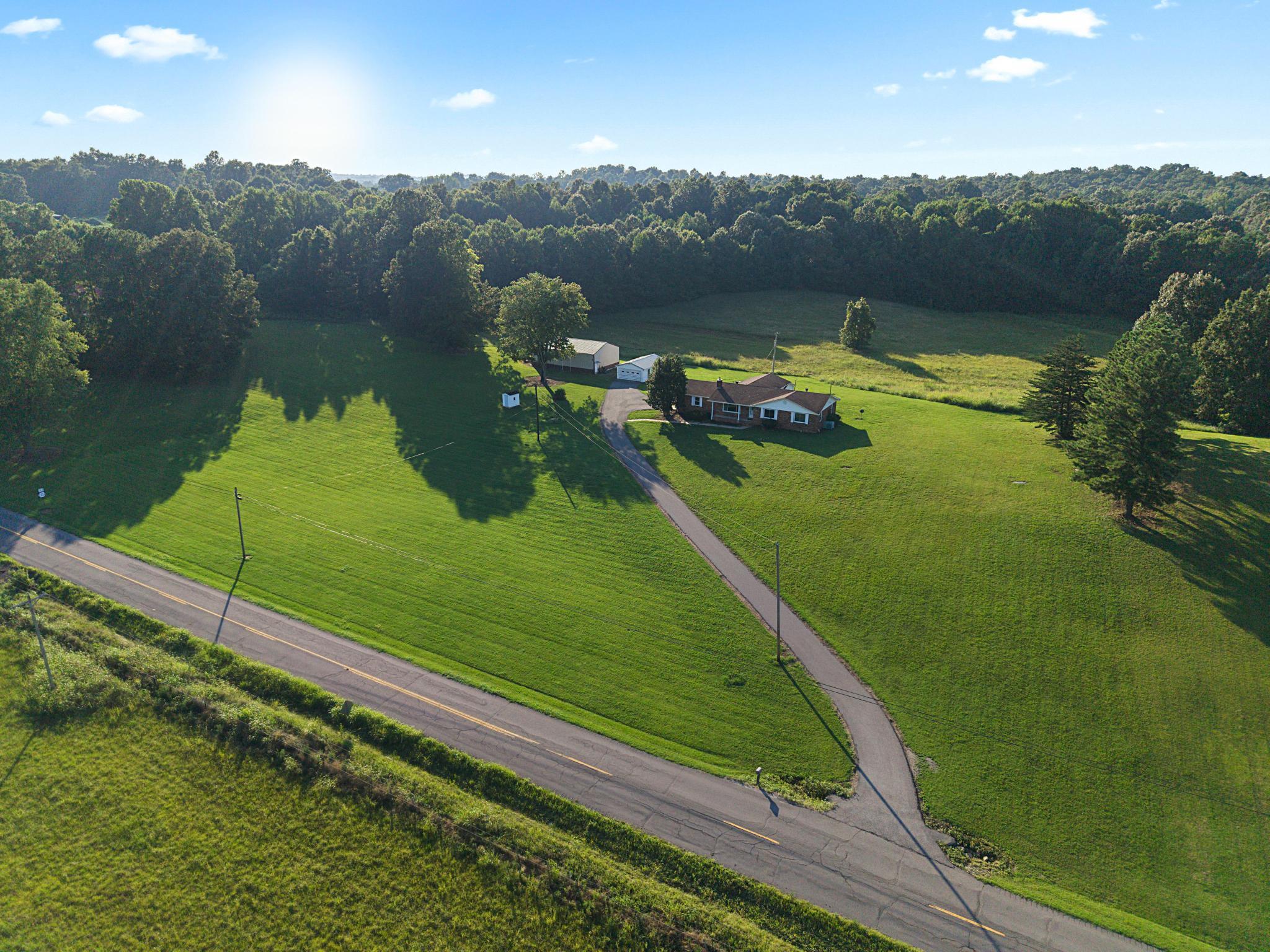 1338 Tiline Road Tiline, KY 42083 - Photo 30 of 34 DJI_20260713182712_0069_D