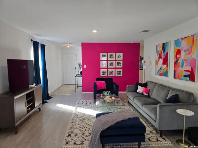 $1,625 | 6814 Willow Landing, Converse, TX 78109