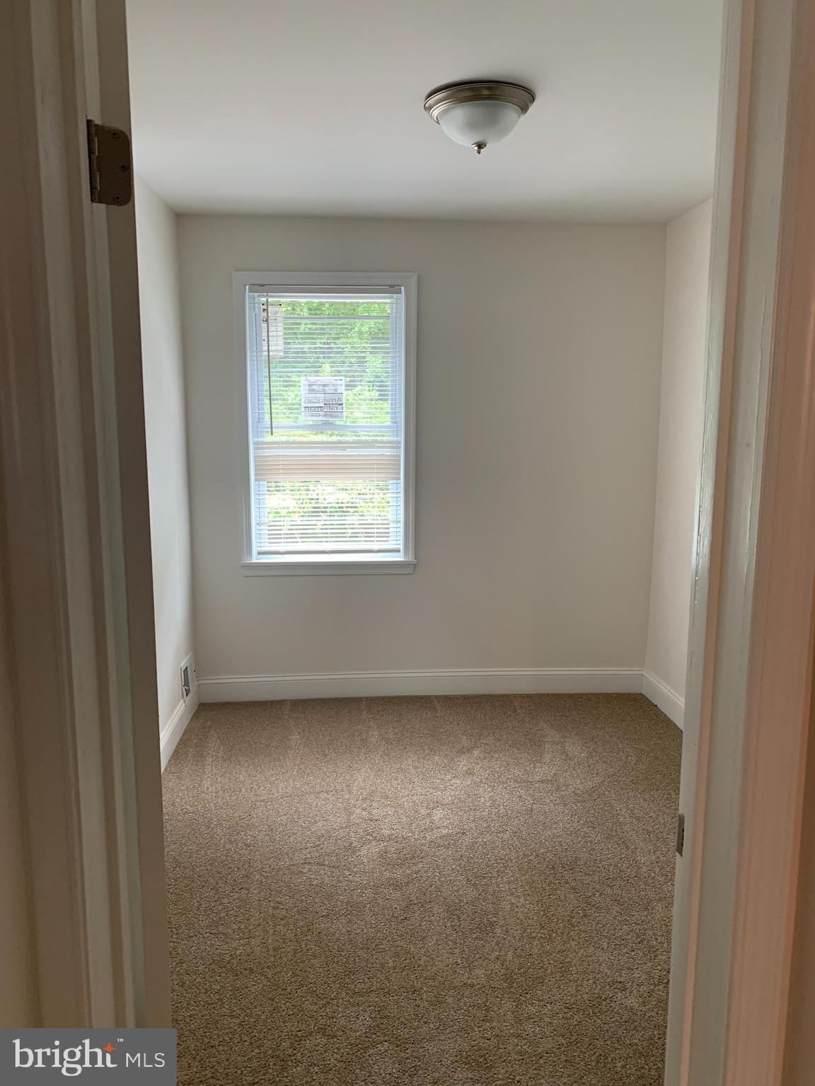 4536 Pen Lucy Road Baltimore, MD 21229 - Photo 8 of 14 Bedroom