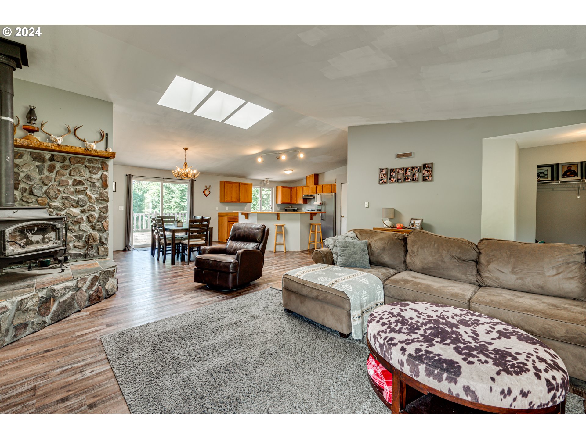 108 Kelly Road Kalama, WA 98625 - Photo 5 of 38 Gallery Image 5