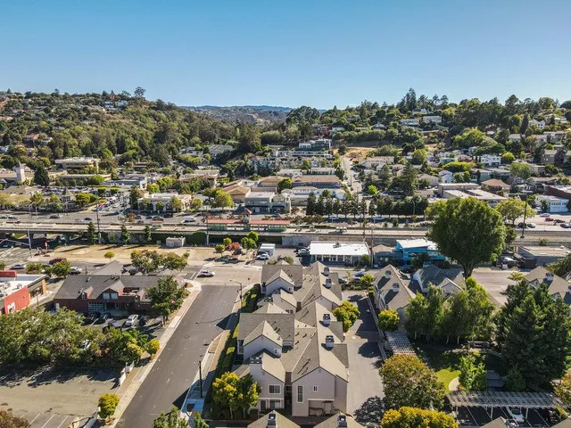 $1,098,000 | 935 Old County Road, Unit 42, Belmont, CA 94002