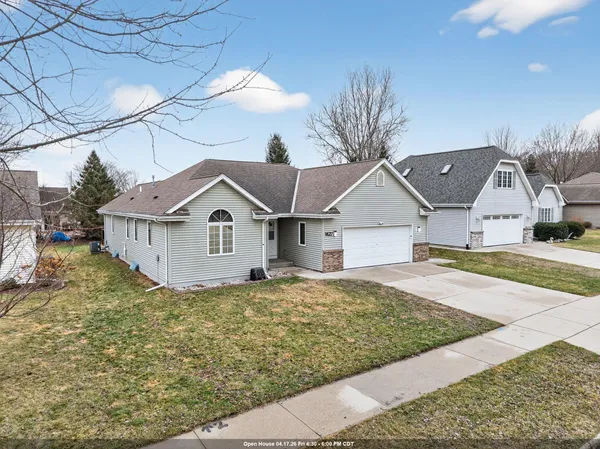$479,000 | 1422 Goldenrod Circle, West Bend, WI 53095