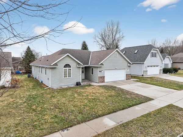 $489,000 | 1422 Goldenrod Circle, West Bend, WI 53095