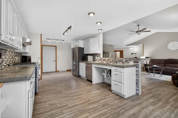 $479,000 | 1422 Goldenrod Circle, West Bend, WI 53095