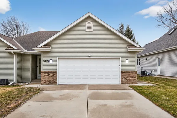$479,000 | 1422 Goldenrod Circle, West Bend, WI 53095