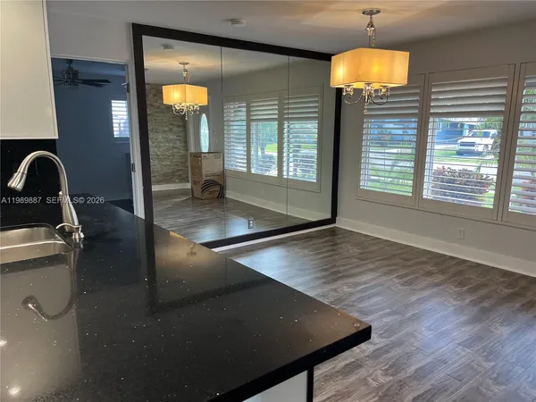 $3,700 | 2713 Sherman Street, Hollywood, FL 33020