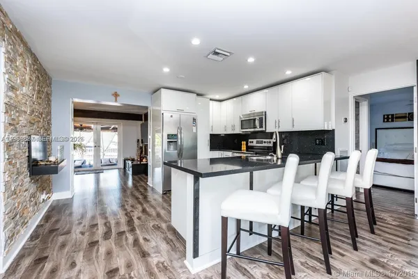 $3,700 | 2713 Sherman Street, Hollywood, FL 33020