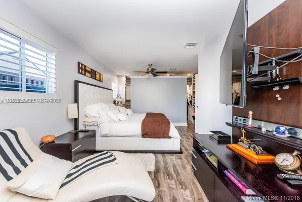 $3,700 | 2713 Sherman Street, Hollywood, FL 33020