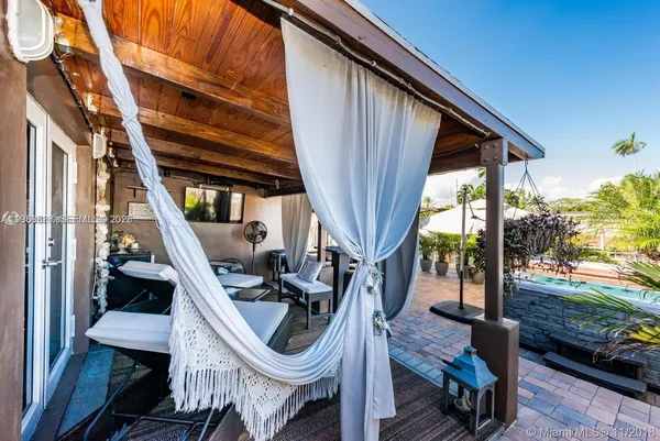 $3,700 | 2713 Sherman Street, Hollywood, FL 33020