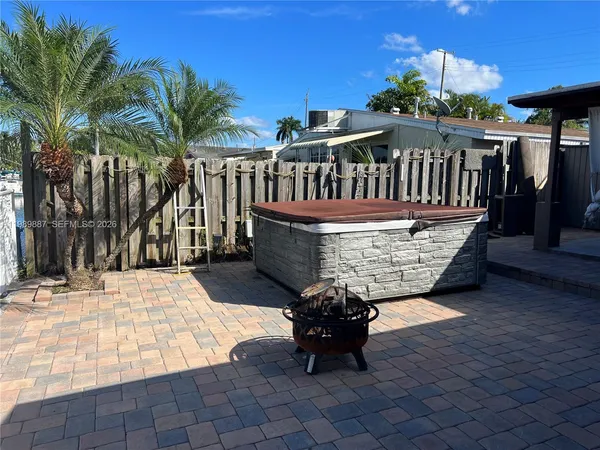 $3,700 | 2713 Sherman Street, Hollywood, FL 33020