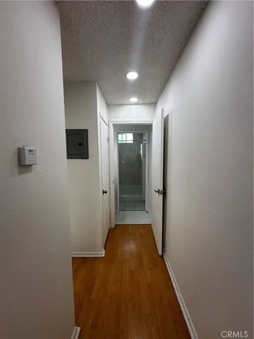 $2,100 | 801 East Chestnut Street, Unit 2, Glendale, CA 91205