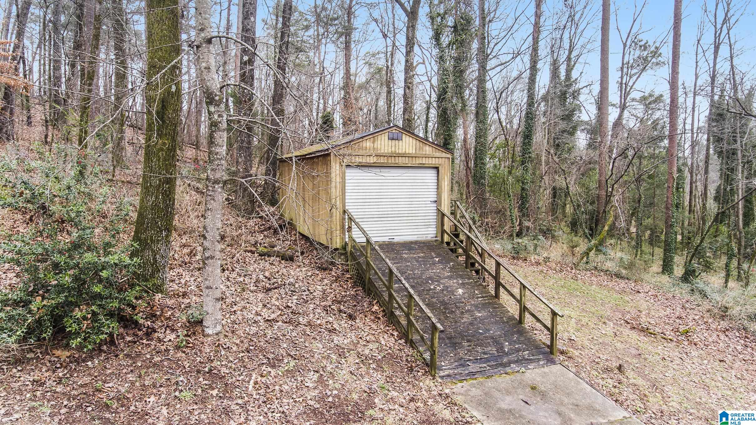 2751 Eastern Valley Road Leeds, AL 35094 - Photo 42 of 47