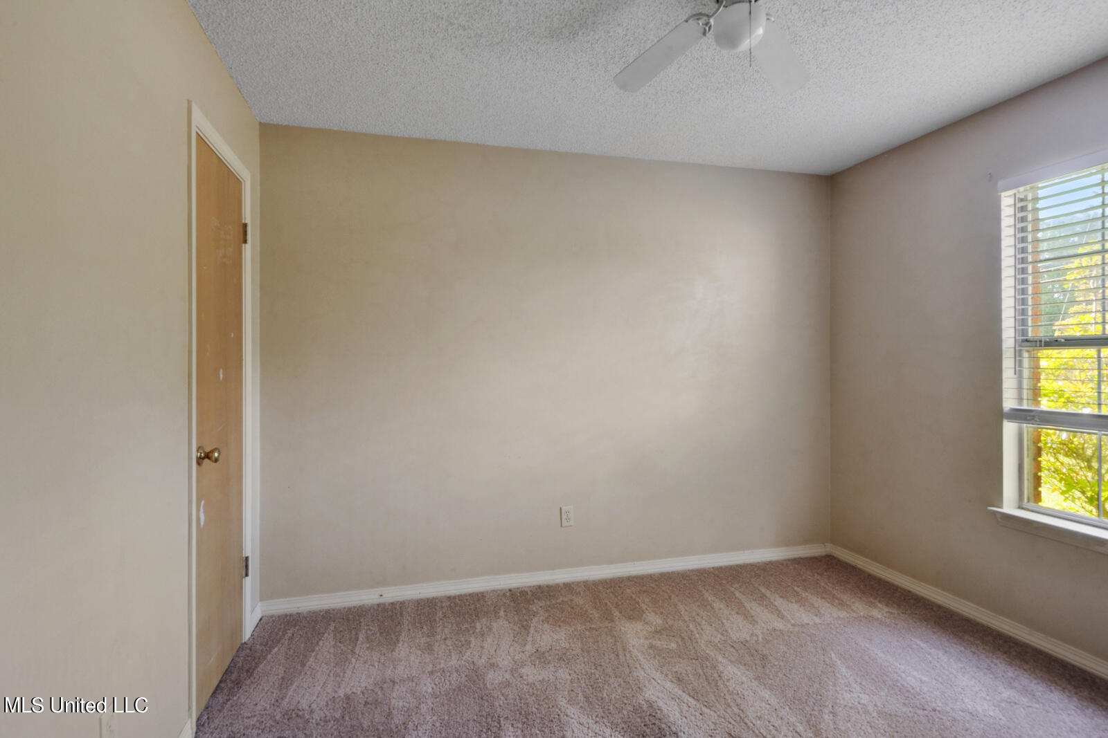 15201 Cook Road Biloxi, MS 39532 - Photo 8 of 12 009_1600x1067_mls