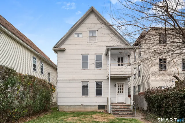 $549,000 | 386 Huntington Road, Bridgeport, CT 06608