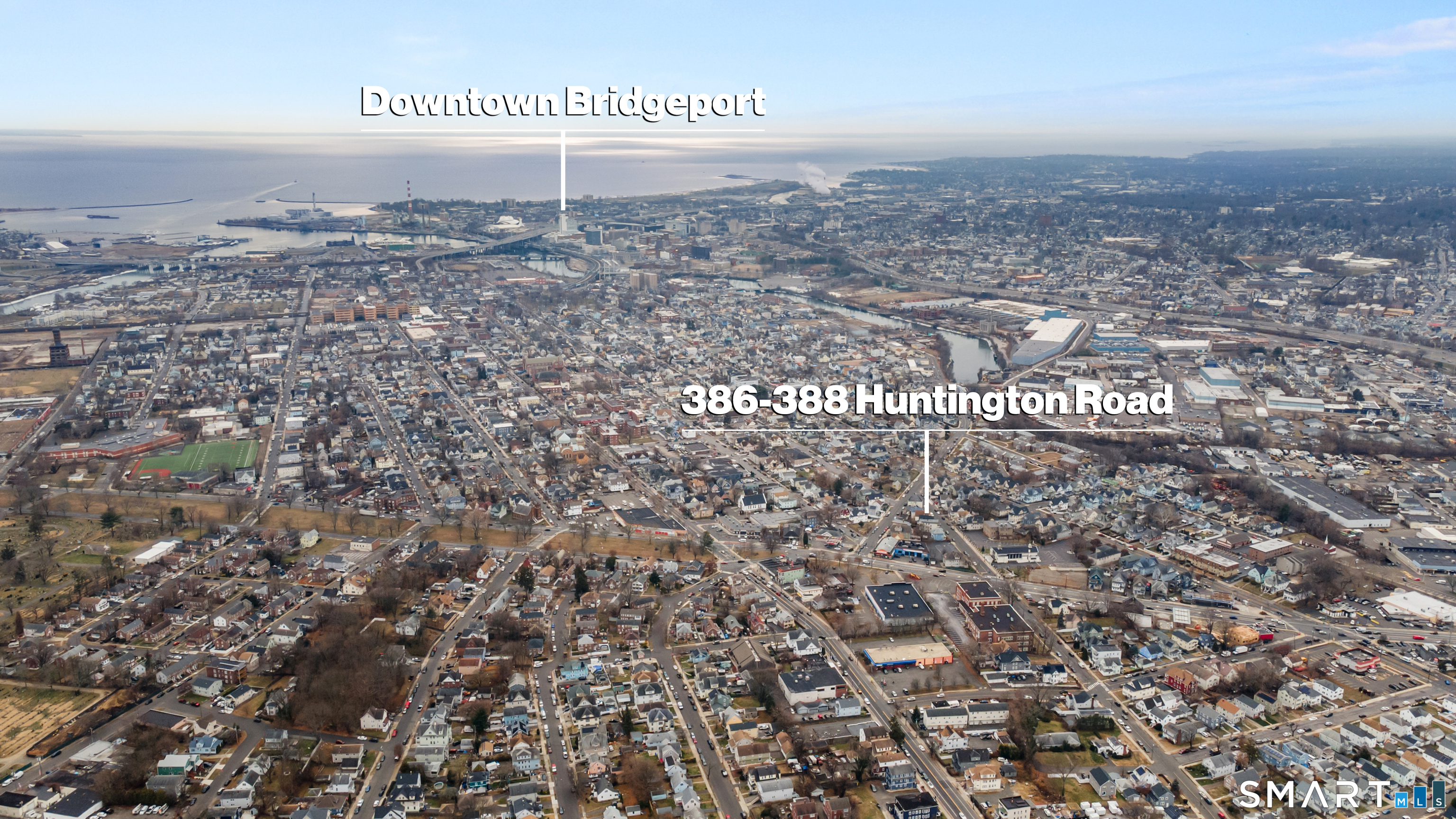 386 Huntington Road Bridgeport, CT 06608 - Photo 8 of 33 a view of a dry yard