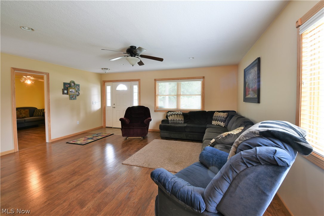 16147 Irish Ridge Road East Liverpool, OH 43920 - Photo 5 of 26 Gallery Image 5