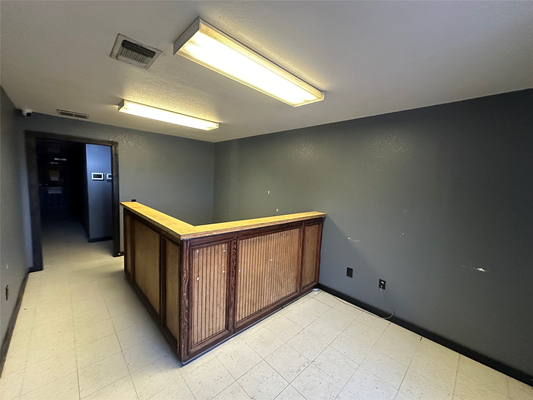 2013 Highway 79 Buffalo, TX 75831 - Photo 12 of 24 a view of an entryway