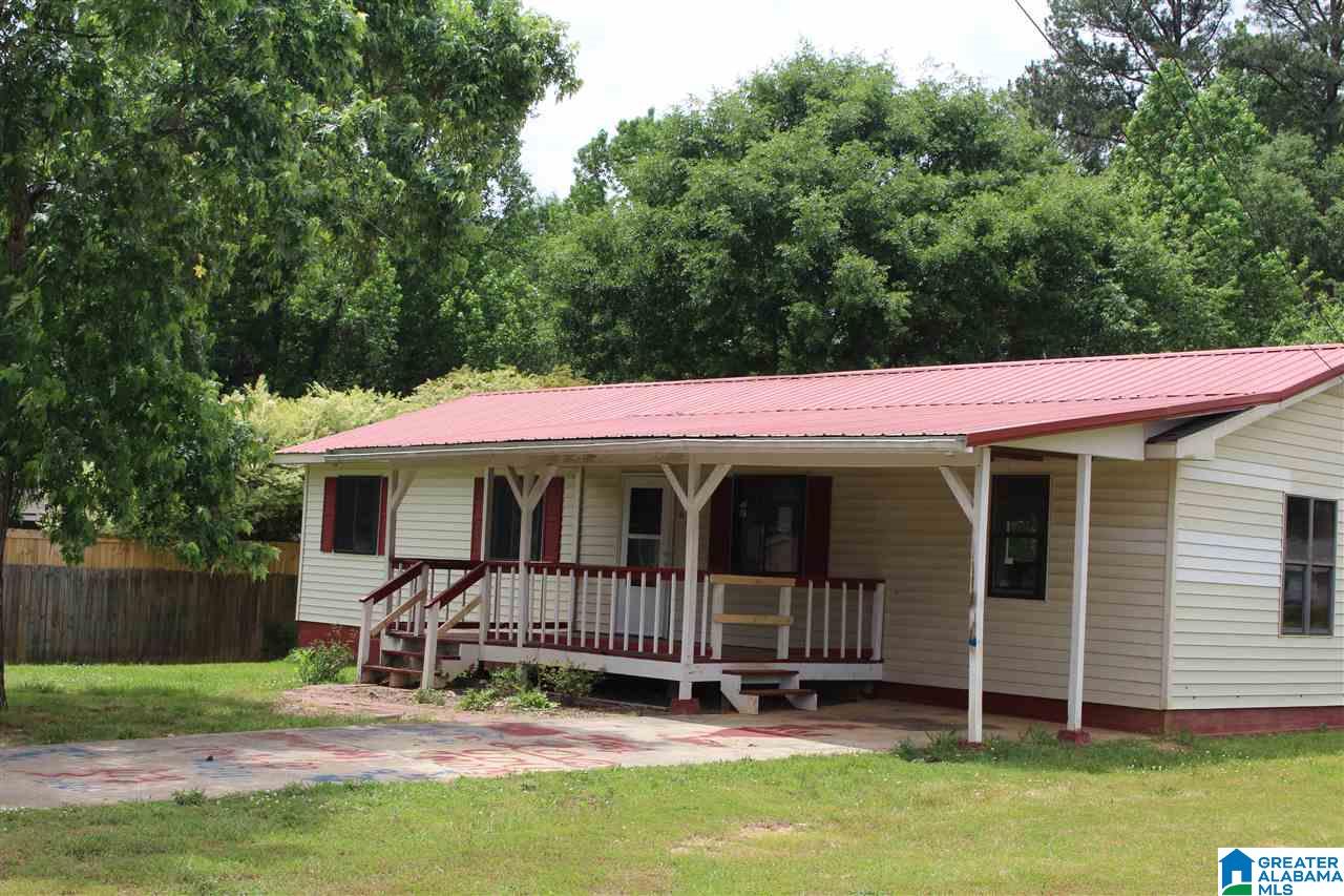 606 Newaygo Street Weaver, AL 36277 - Photo 1 of 16
