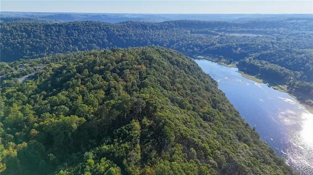 a view of a large building