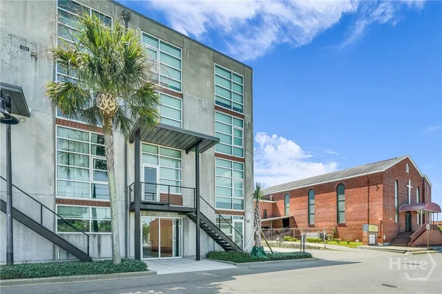 $375,000 | 555 Berrien Street, Unit C, Savannah, GA 31401