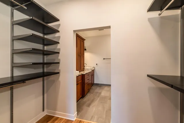 $4,250 | 215 East Pleasant Street, Unit 507, Oconomowoc, WI 53066