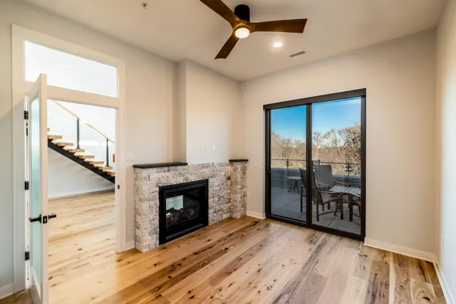 $4,250 | 215 East Pleasant Street, Unit 507, Oconomowoc, WI 53066