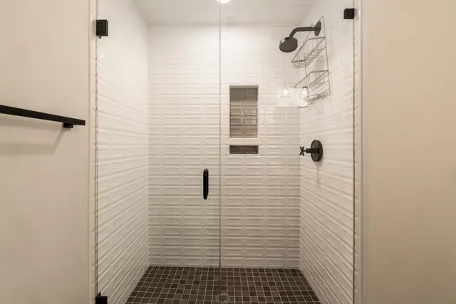 $4,250 | 215 East Pleasant Street, Unit 507, Oconomowoc, WI 53066