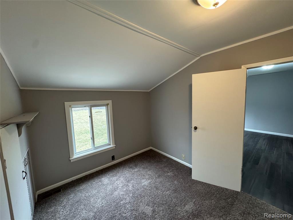 3165 Alpine Road Troy, MI 48084 - Photo 9 of 14