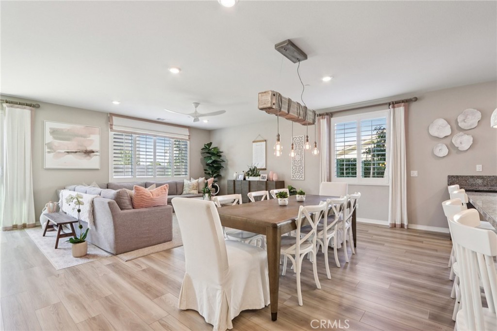 32057 Rambling Court Winchester, CA 92596 - Photo 8 of 33