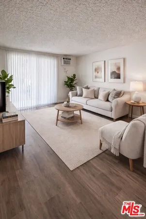 $342,800 | 8649 Sunland Boulevard, Unit 21, Sun Valley, CA 91352