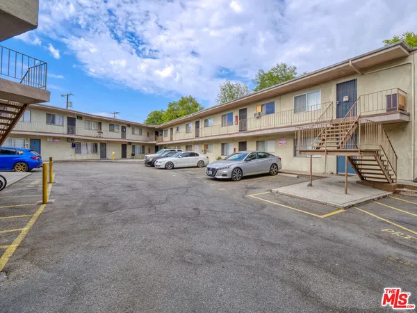 $342,800 | 8649 Sunland Boulevard, Unit 21, Sun Valley, CA 91352