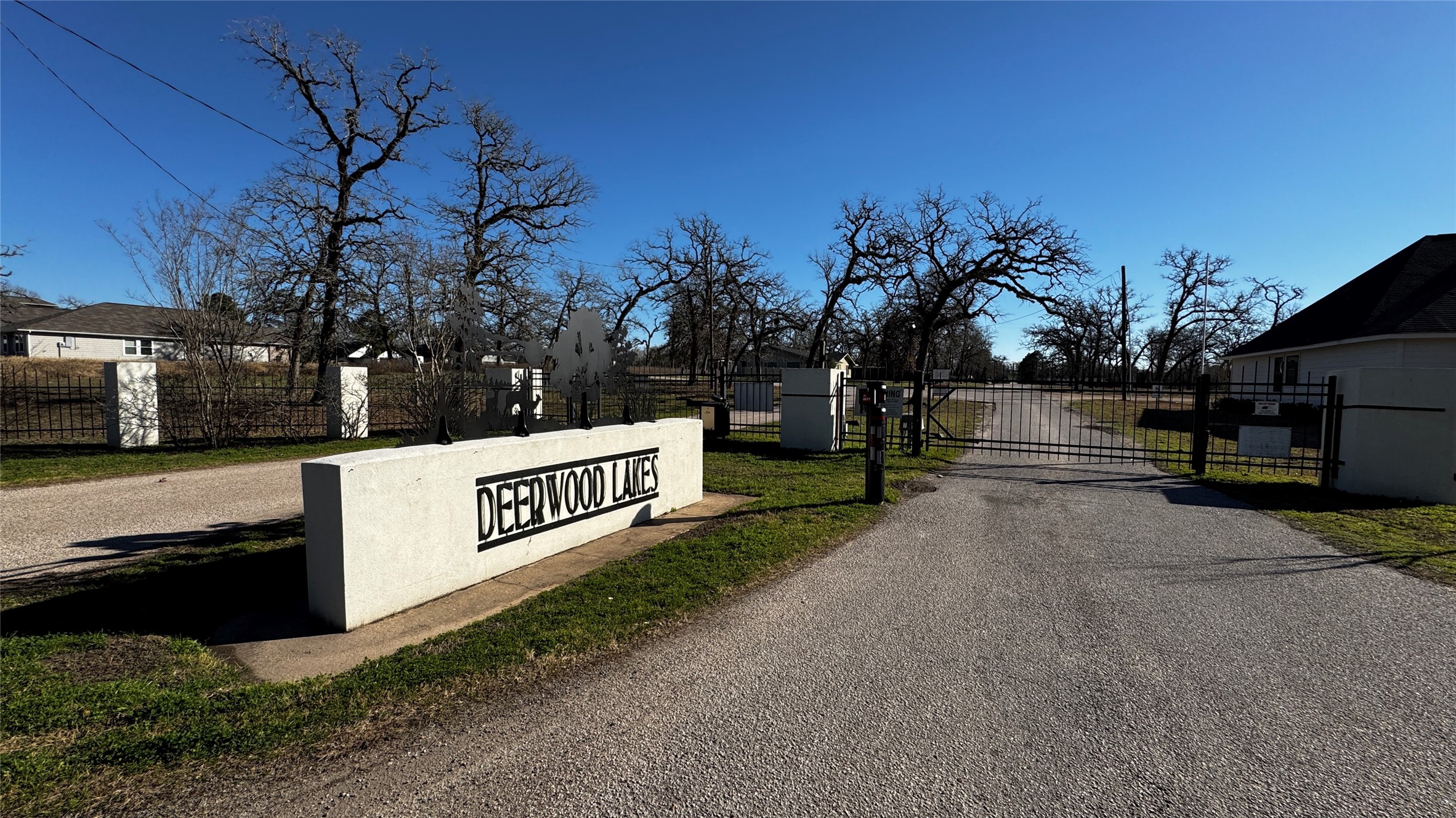 Deerwood Lakes Gated​​‌​​​​‌​​‌‌​‌‌​​‌​​​​‌​​​‌‌​‌‌‌ Community