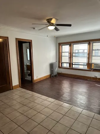 $1,050 | 5480 South Cornell Avenue, Unit 605, Chicago, IL 60615