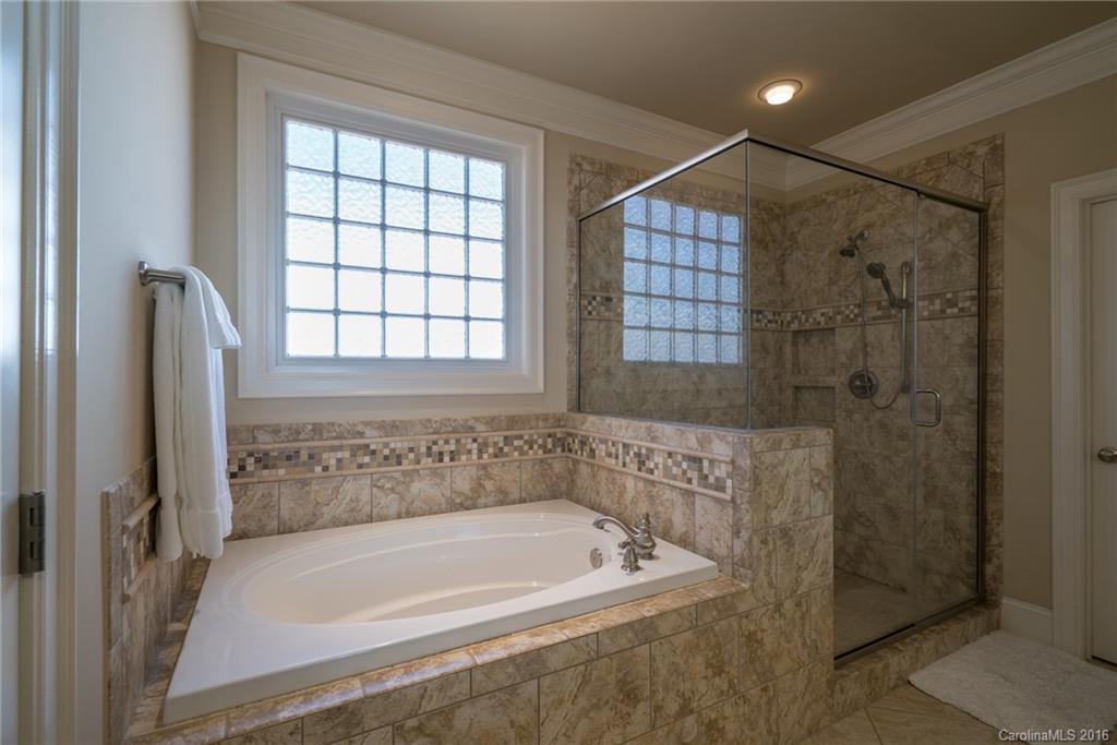 303 Whippoorwill Road, Unit 39 Mooresville, NC 28117 - Photo 13 of 23