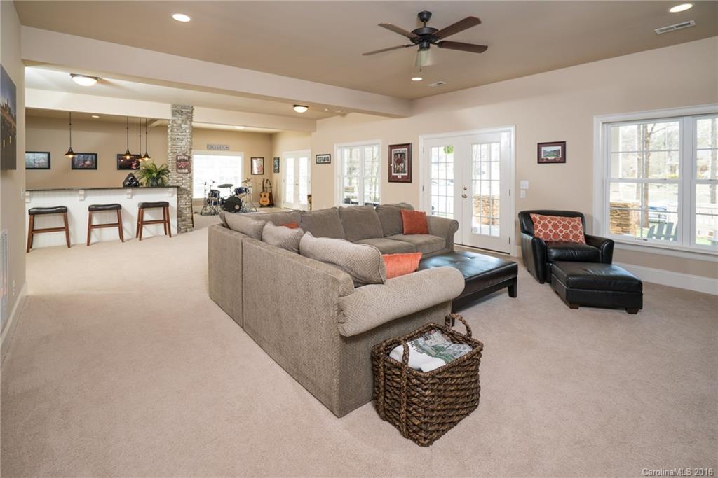 303 Whippoorwill Road, Unit 39 Mooresville, NC 28117 - Photo 17 of 23