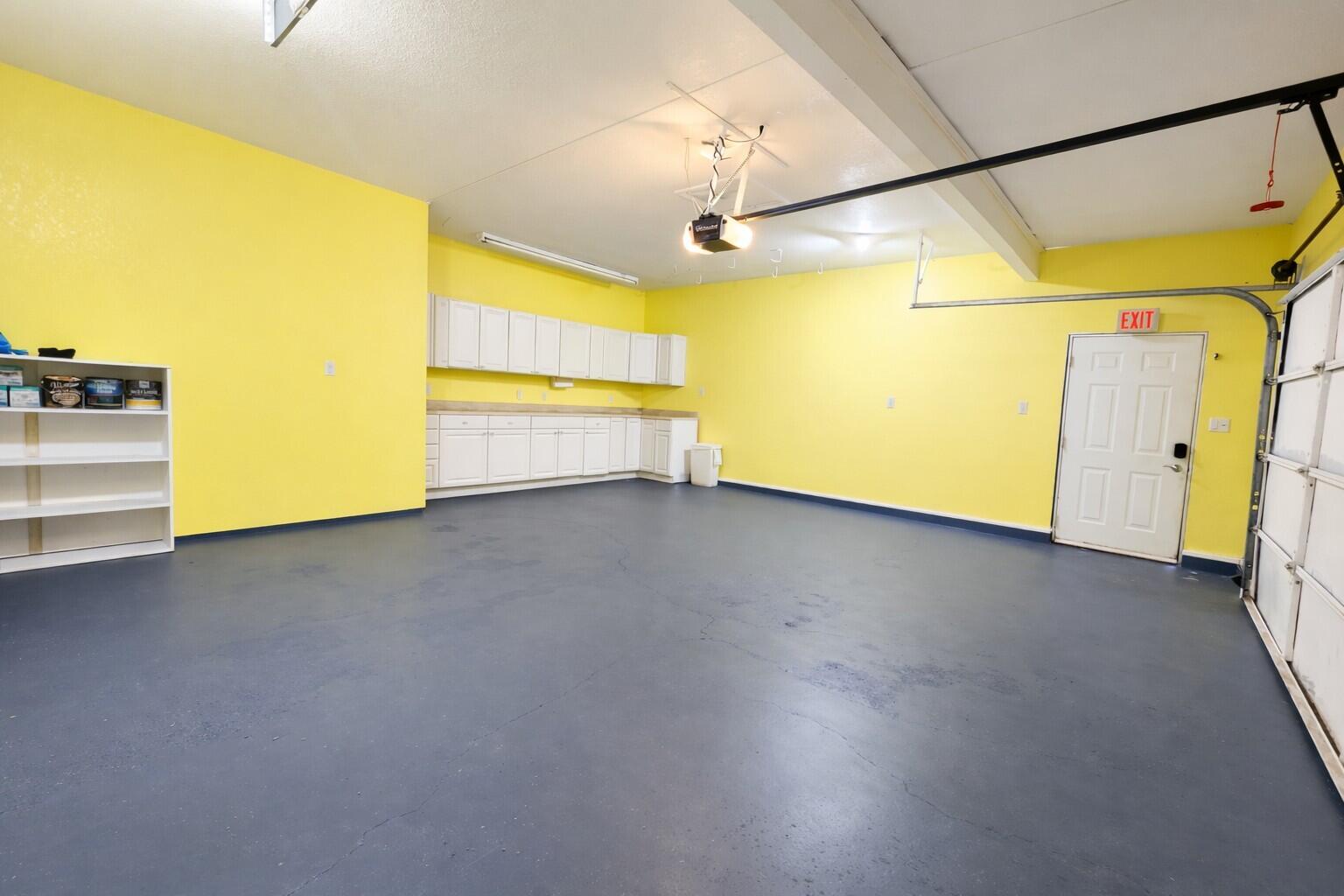 6640 Wolf Lake Road Jackson, MI 49201 - Photo 18 of 22 inside garage