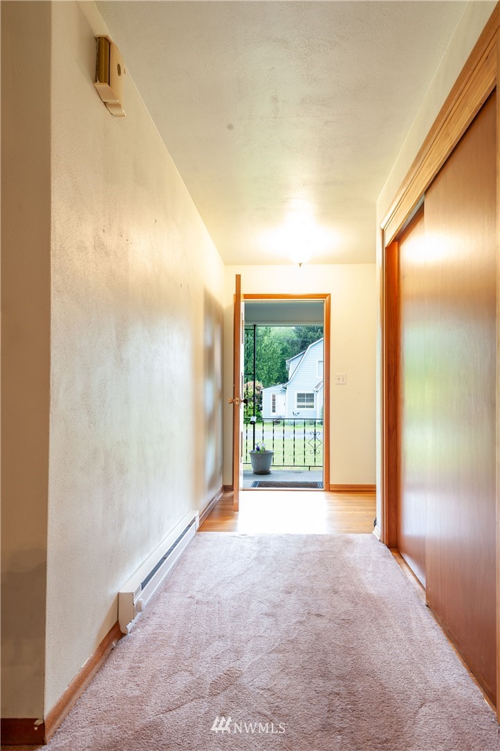 912 Garden Road Aberdeen, WA 98520 - Photo 4 of 25 Gallery Image 4