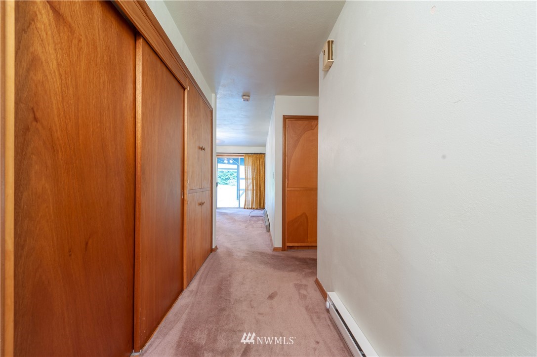 912 Garden Road Aberdeen, WA 98520 - Photo 9 of 25 Gallery Image 9