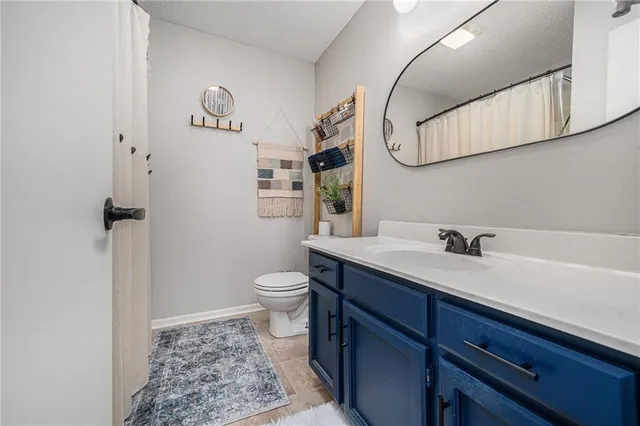 $199,900 | 233 Stonebridge Lane, Smithville, MO 64089