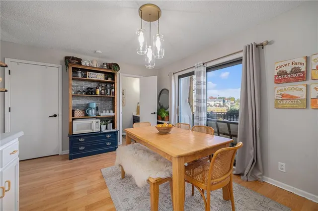 $199,900 | 233 Stonebridge Lane, Smithville, MO 64089