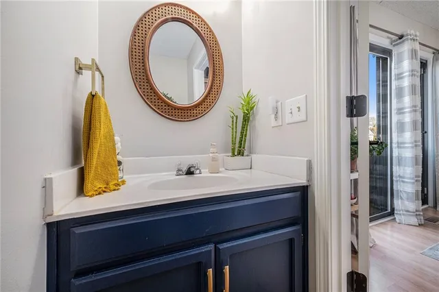 $199,900 | 233 Stonebridge Lane, Smithville, MO 64089