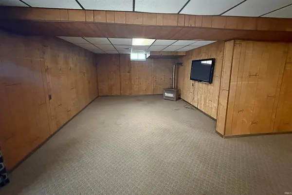 $282,500 | 1504 East National Highway, Washington, IN 47501