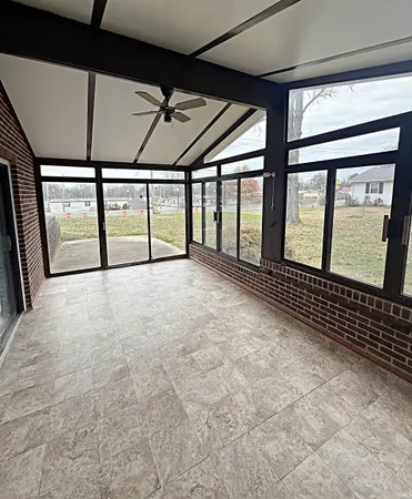 $282,500 | 1504 East National Highway, Washington, IN 47501