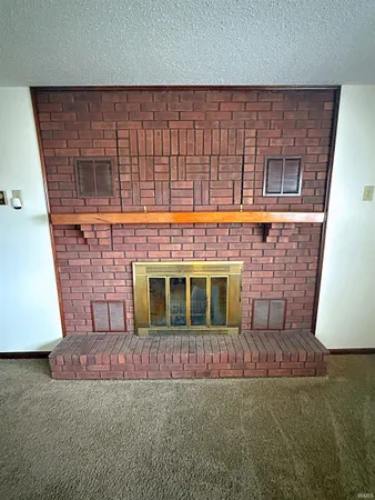 $282,500 | 1504 East National Highway, Washington, IN 47501